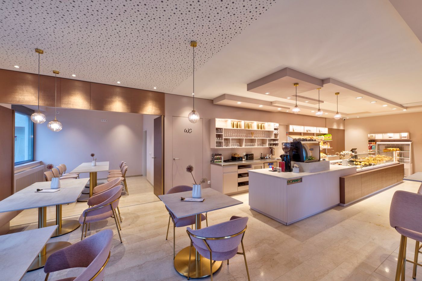 Ton in Ton zum Erfolg: Warum monochrome Ladendesigns so wirkungsvoll sind